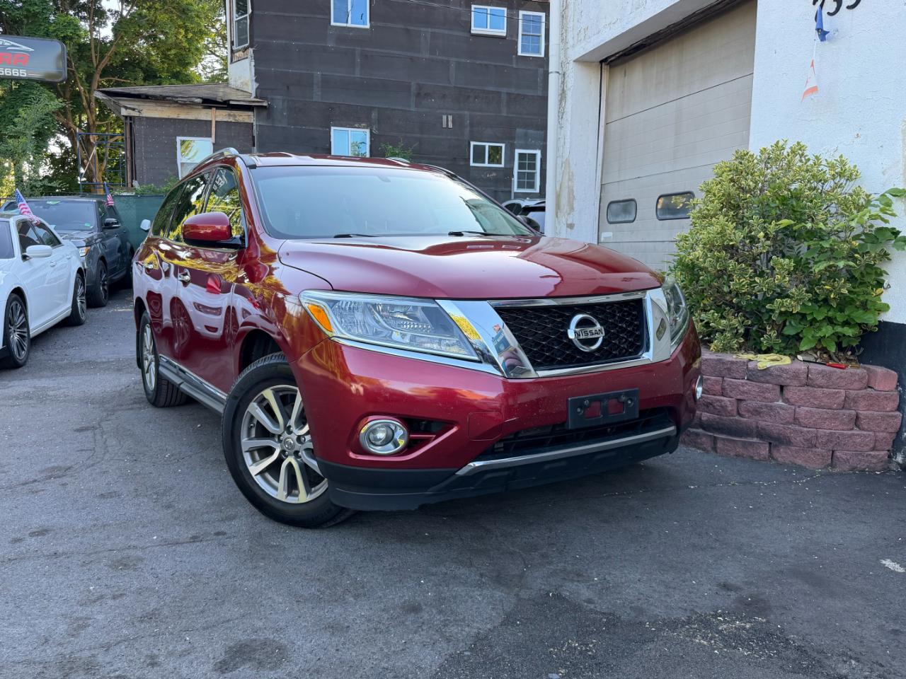 Nissan Pathfinder SL 4WD 2014