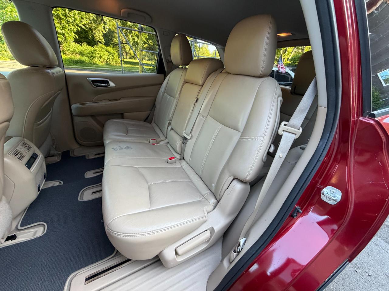Nissan Pathfinder SL 4WD 2014