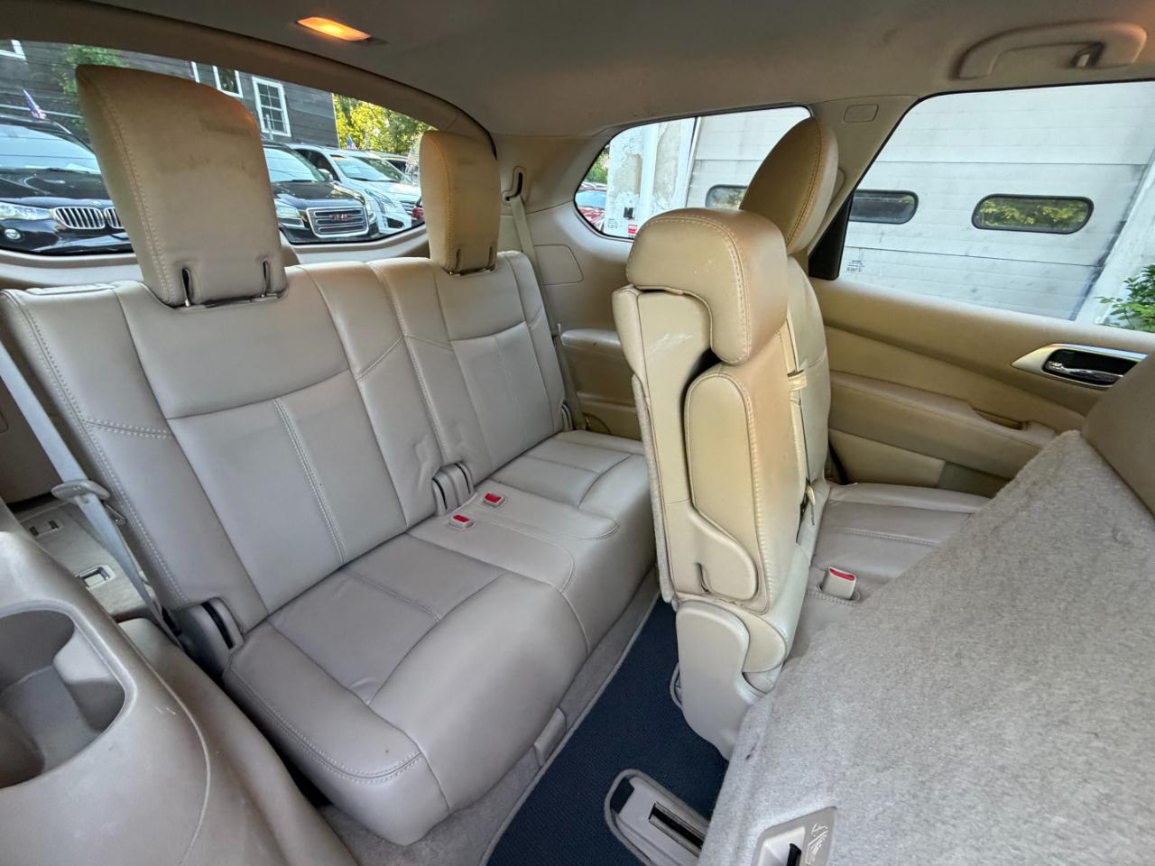 Nissan Pathfinder SL 4WD 2014