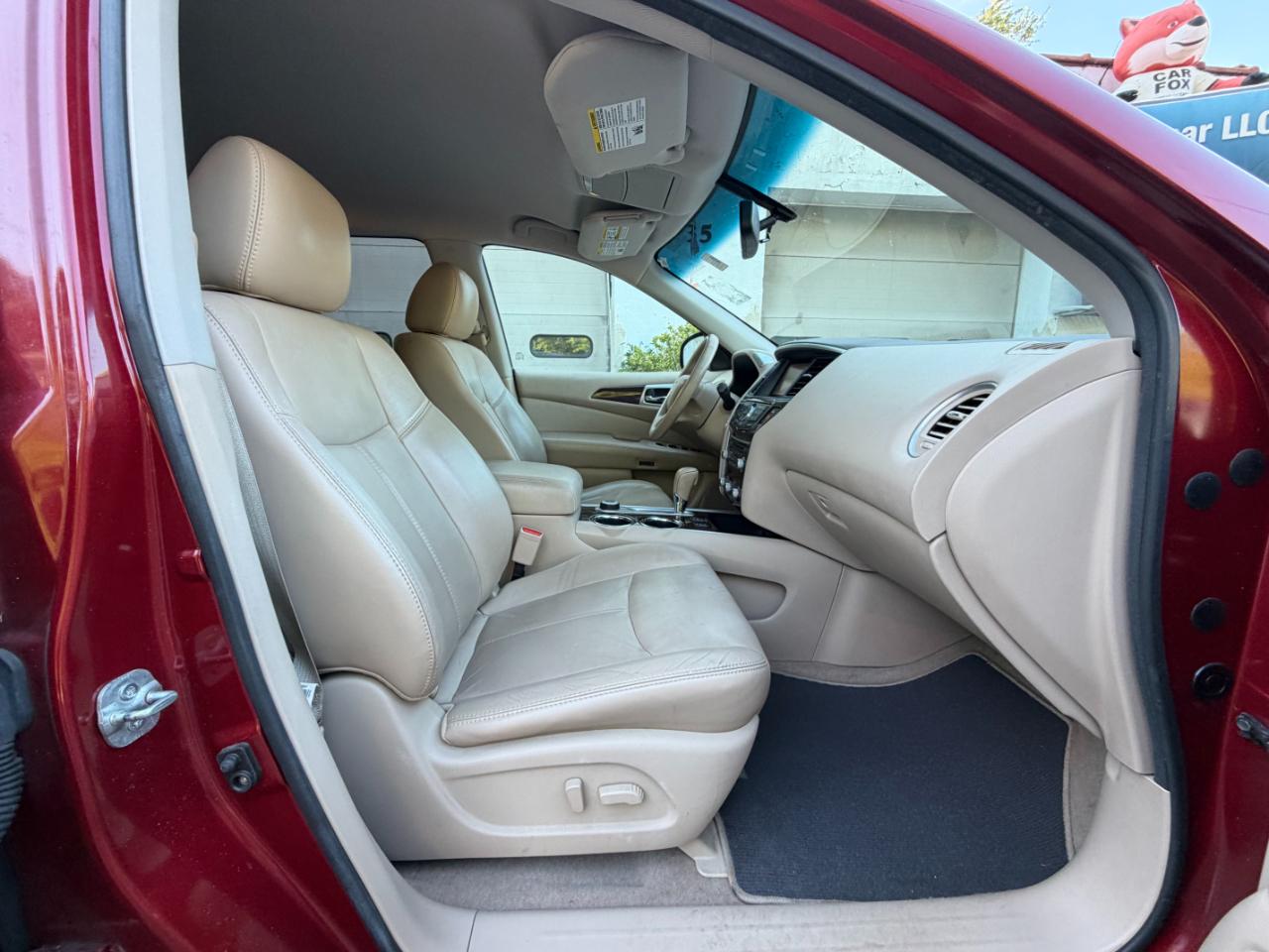 Nissan Pathfinder SL 4WD 2014