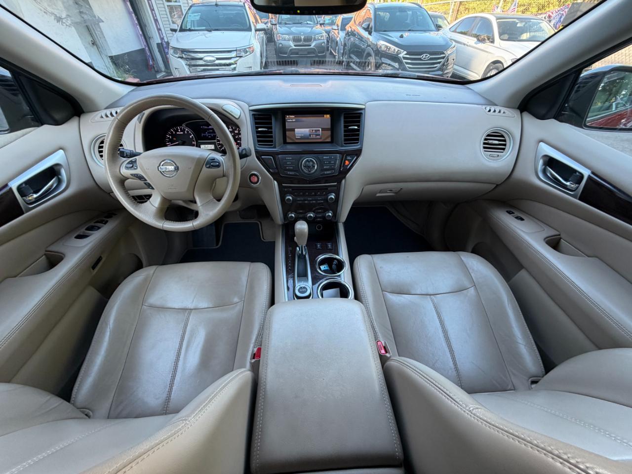 Nissan Pathfinder SL 4WD 2014