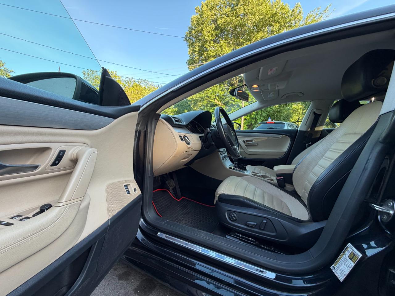 Volkswagen CC  2013
