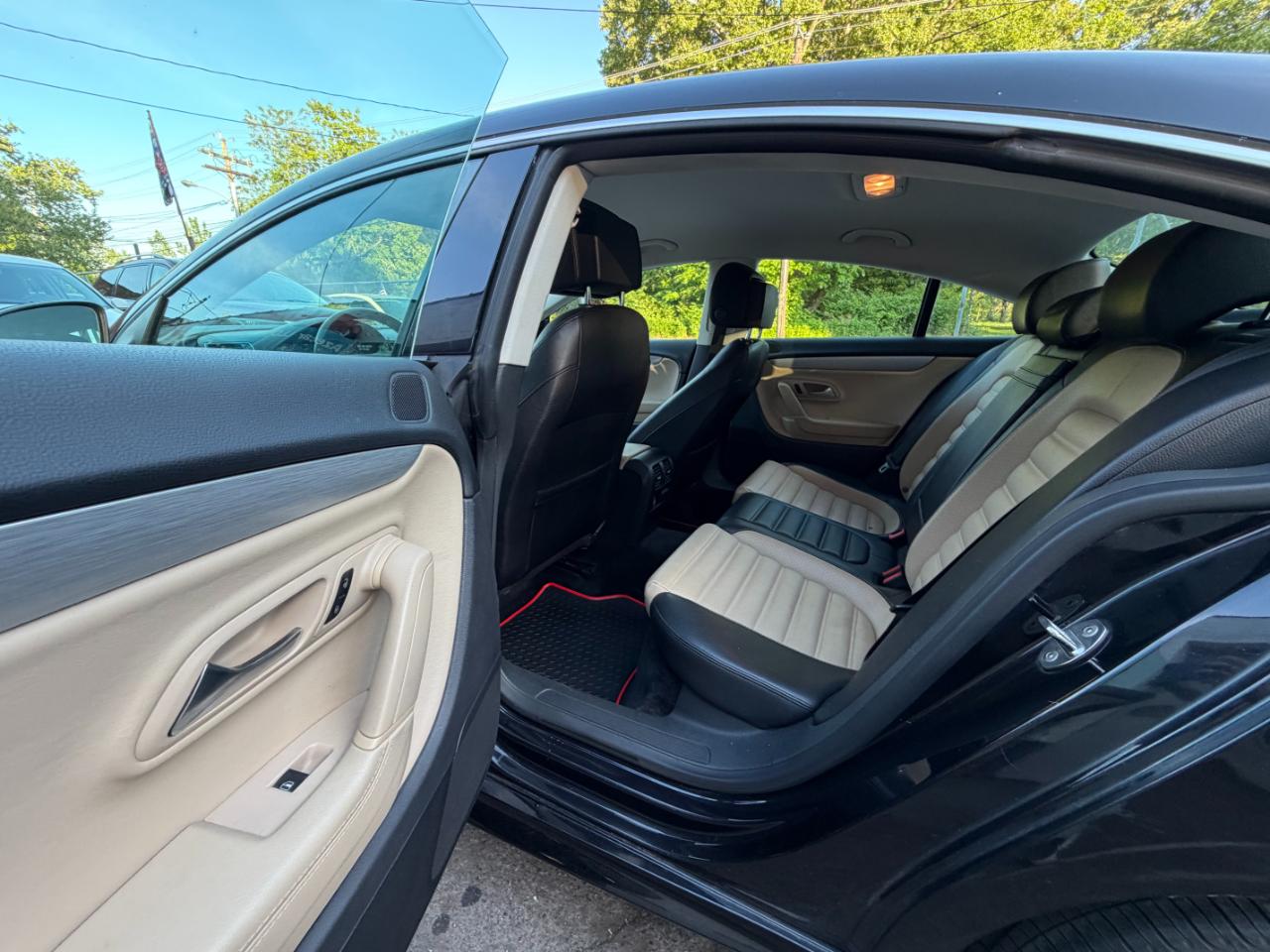 Volkswagen CC  2013
