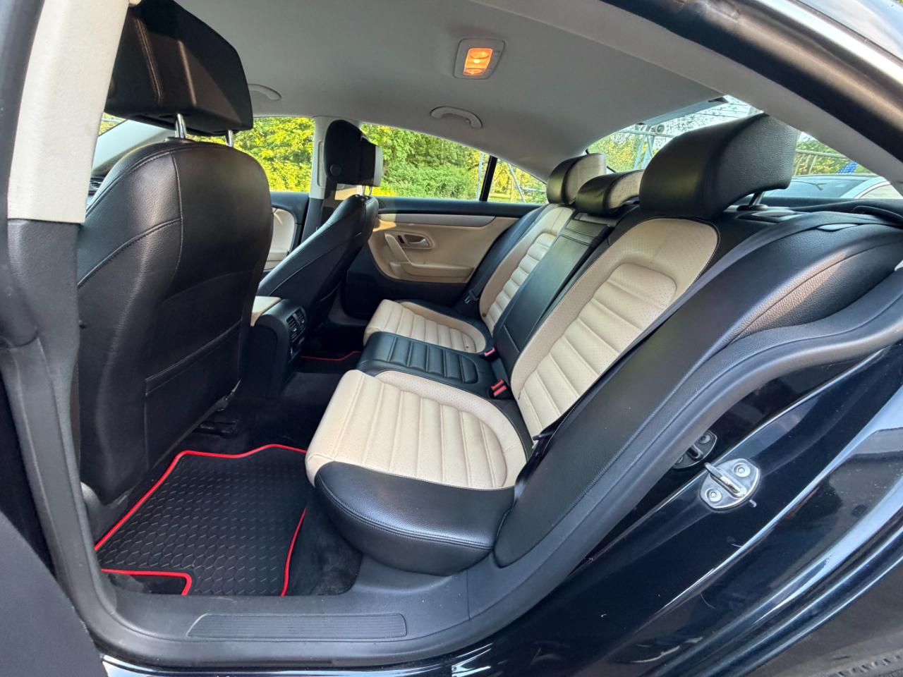 Volkswagen CC  2013