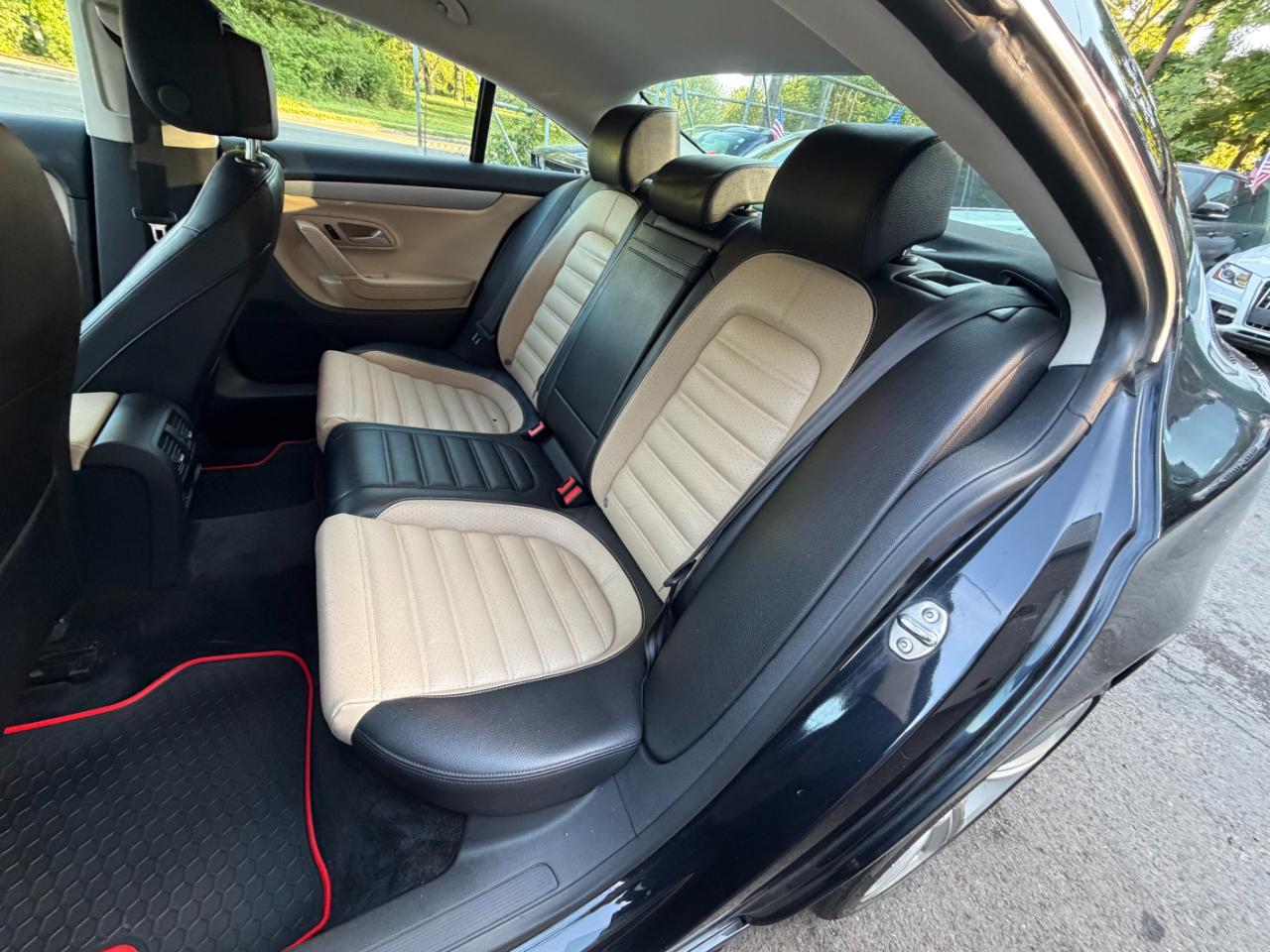 Volkswagen CC  2013