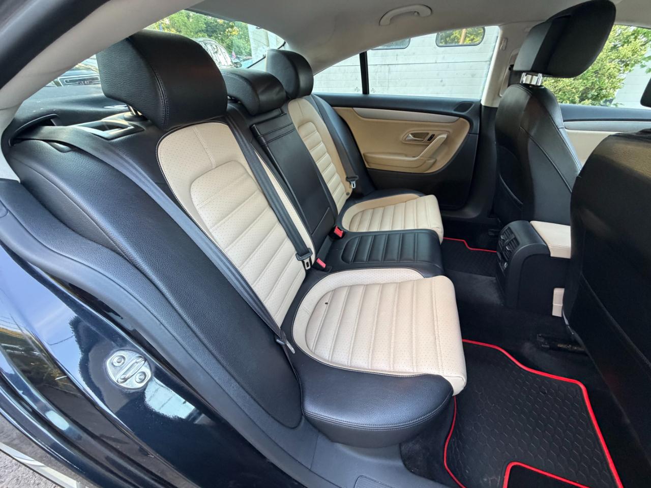 Volkswagen CC  2013