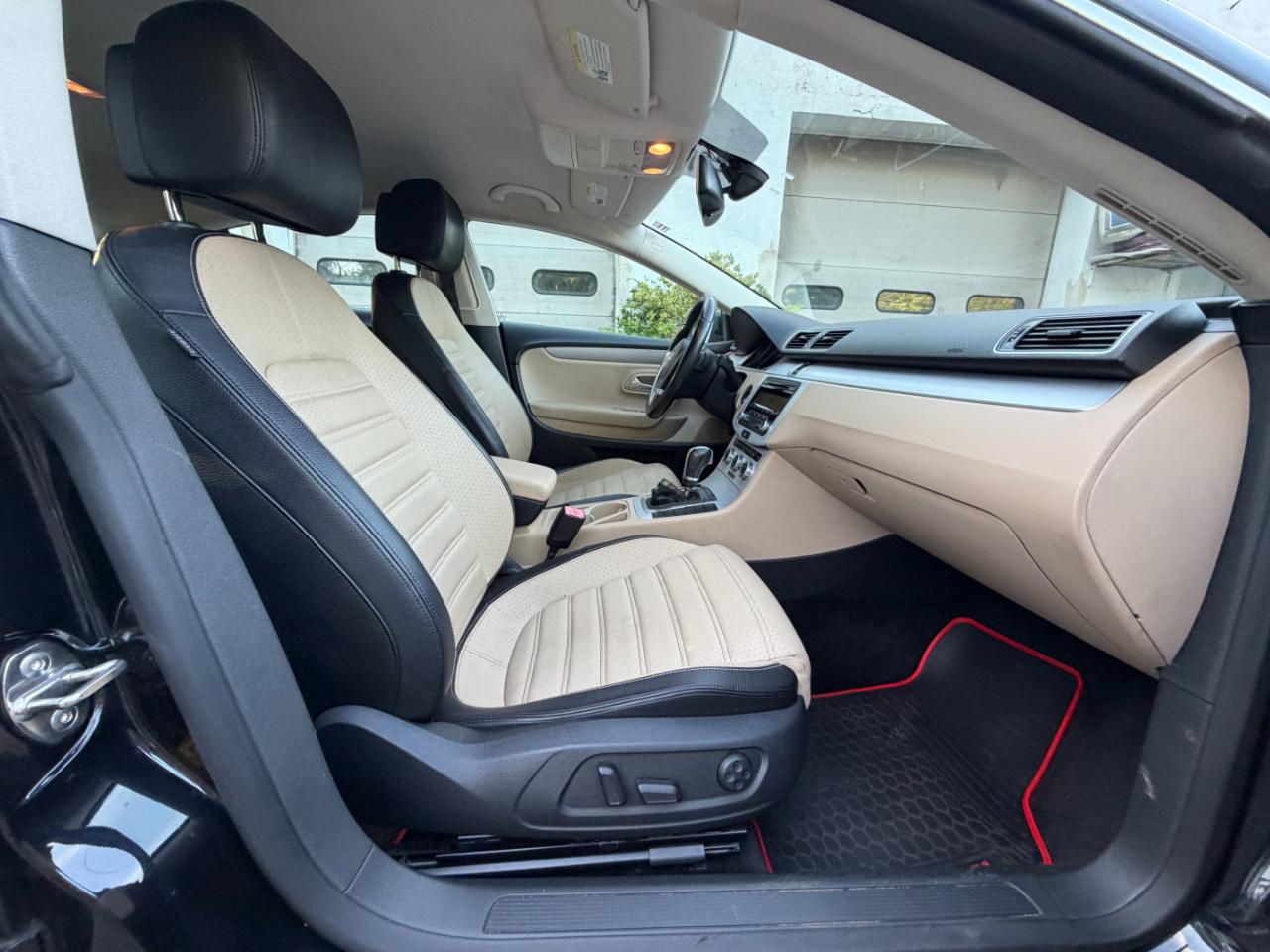 Volkswagen CC  2013