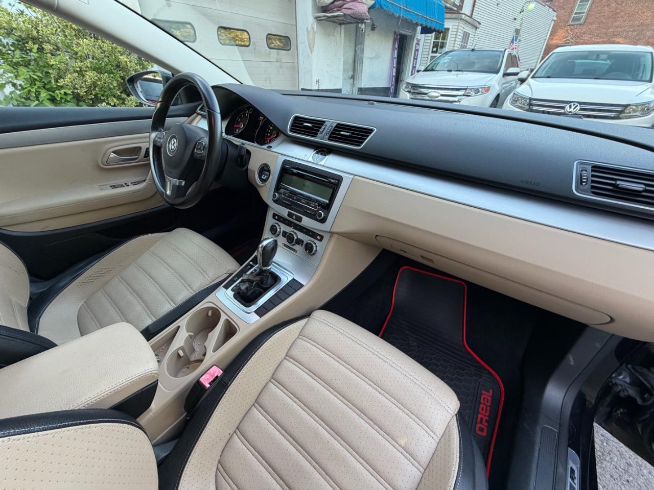 Volkswagen CC  2013
