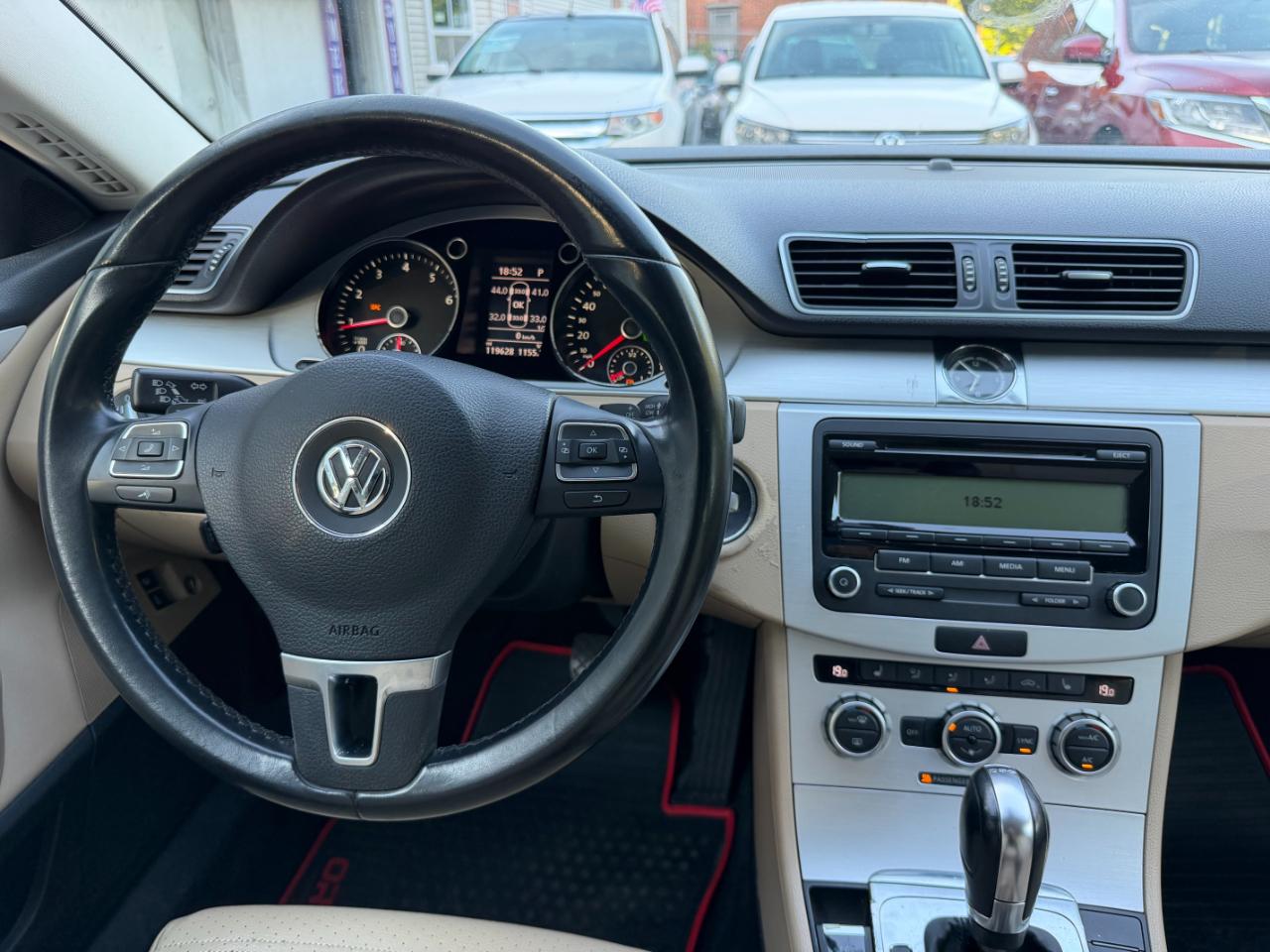 Volkswagen CC  2013