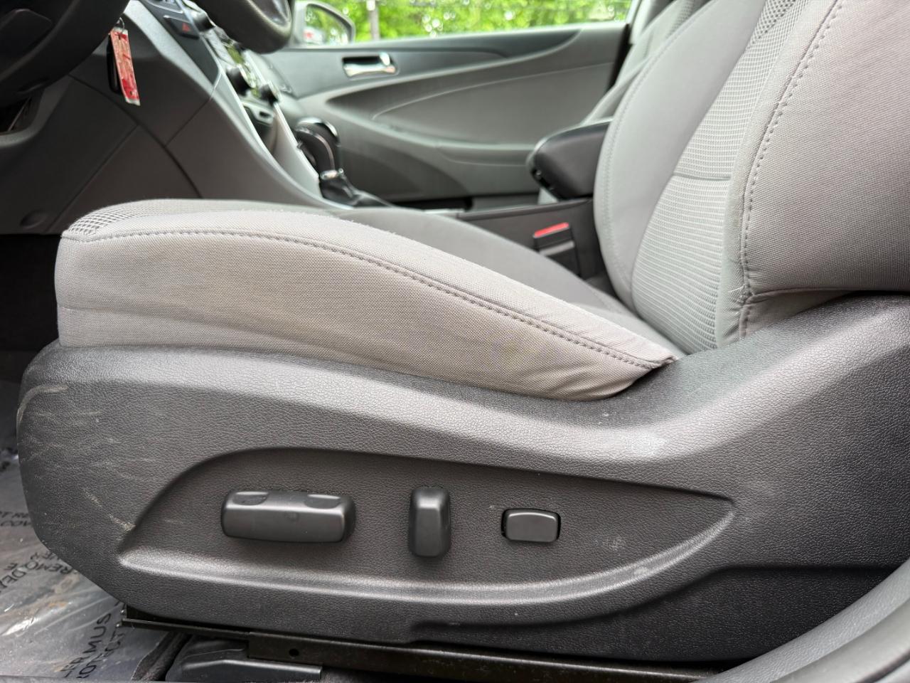 Hyundai Sonata GLS Auto 2011