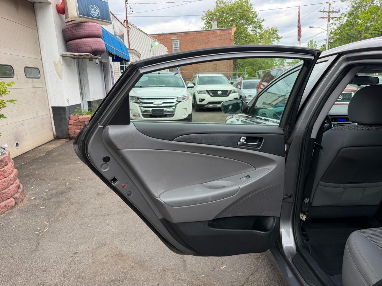Hyundai Sonata GLS Auto 2011