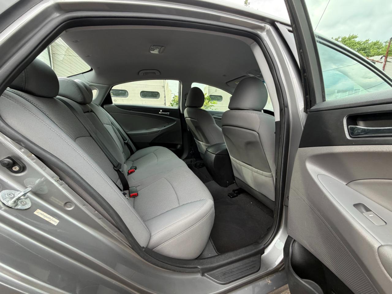 Hyundai Sonata GLS Auto 2011