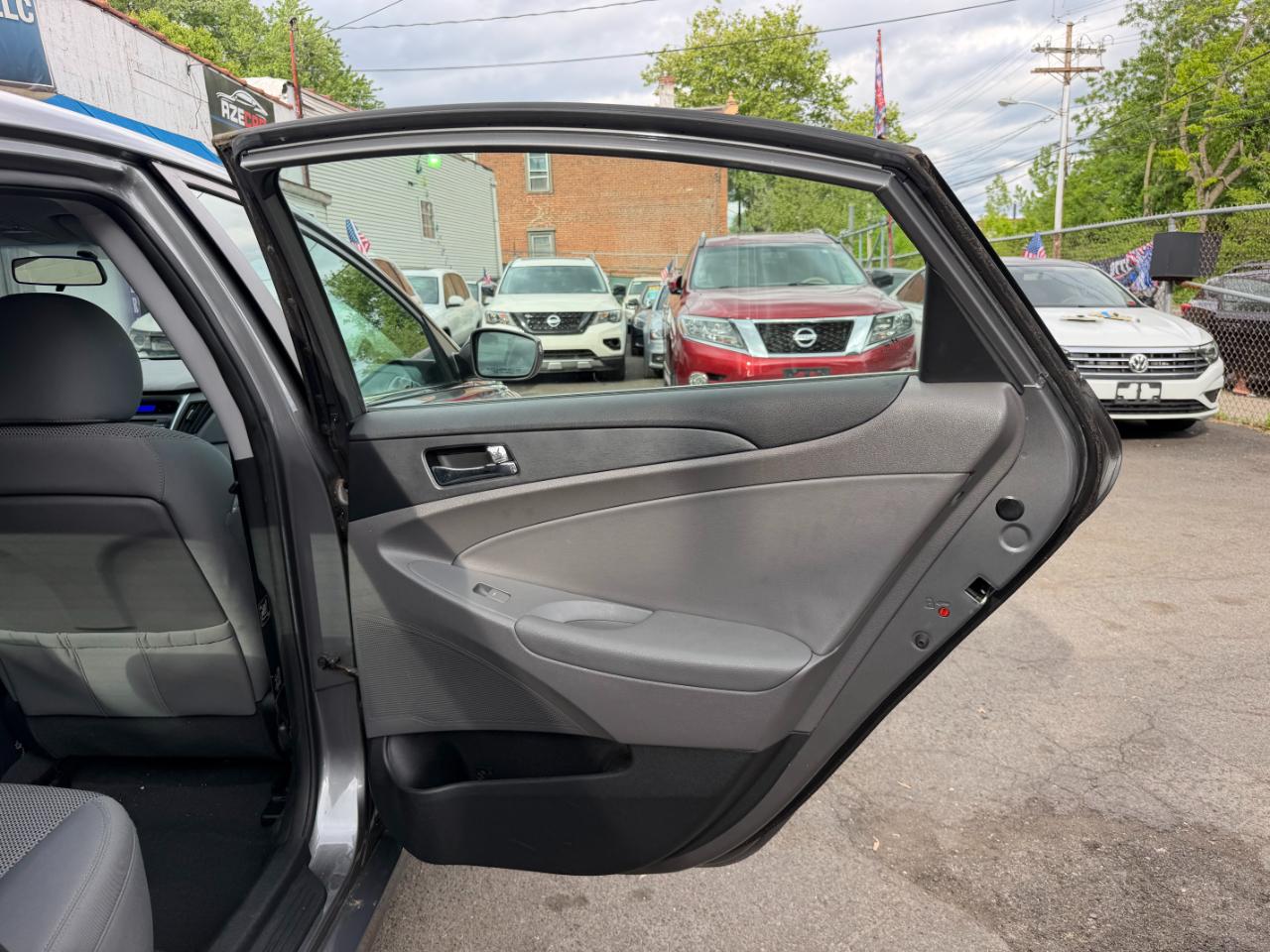 Hyundai Sonata GLS Auto 2011