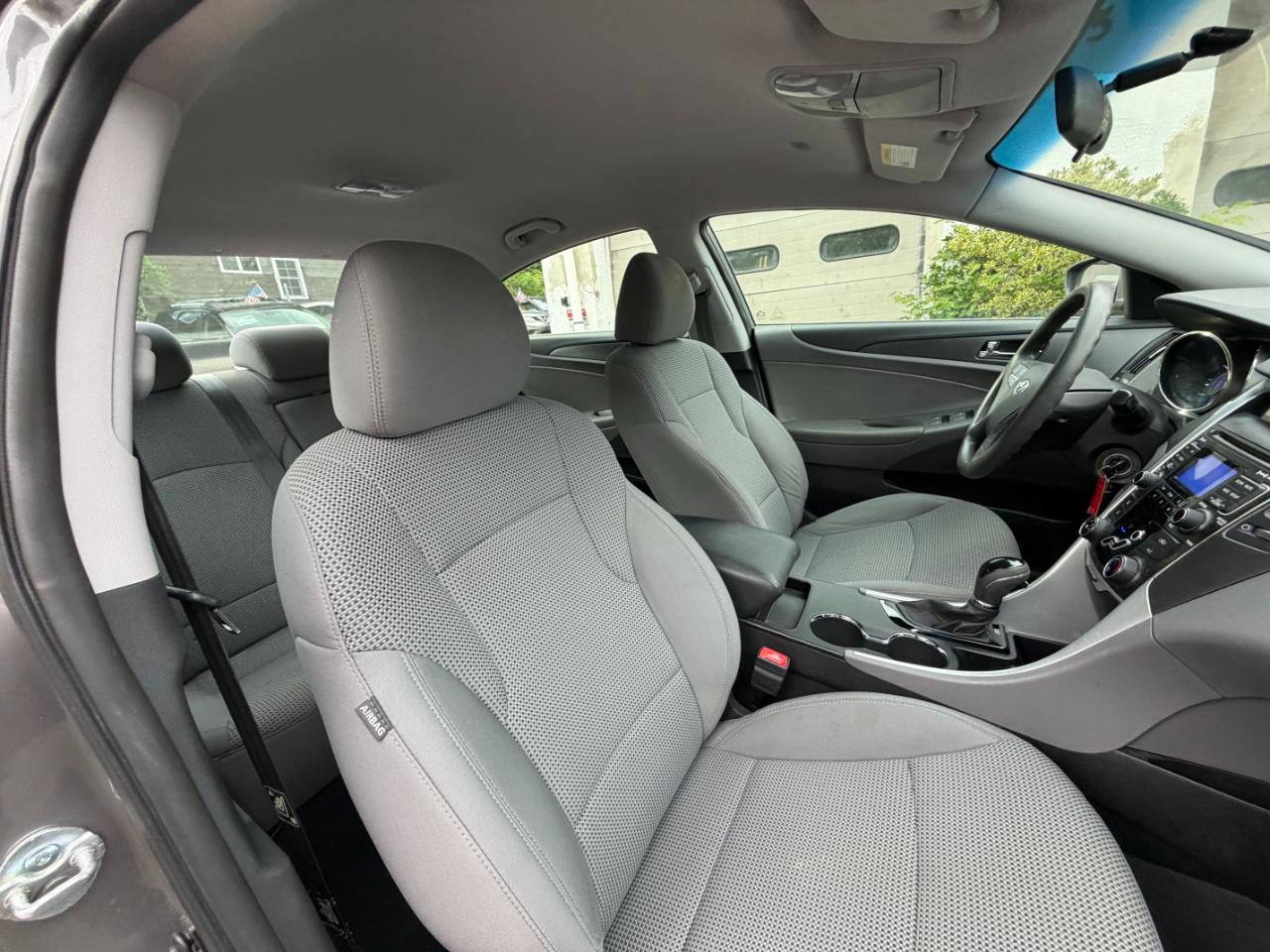 Hyundai Sonata GLS Auto 2011