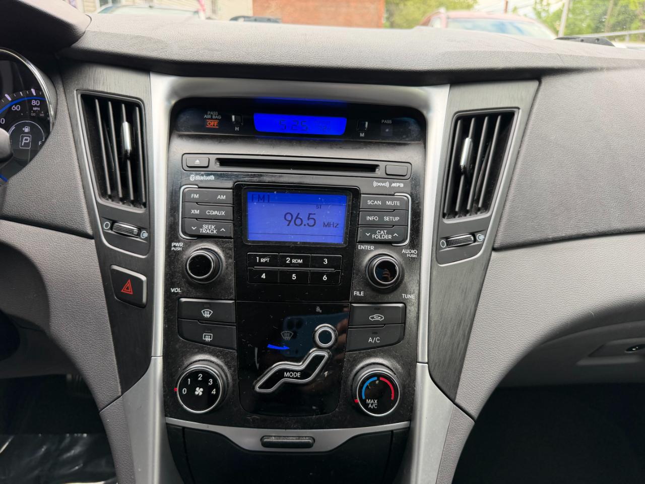 Hyundai Sonata GLS Auto 2011