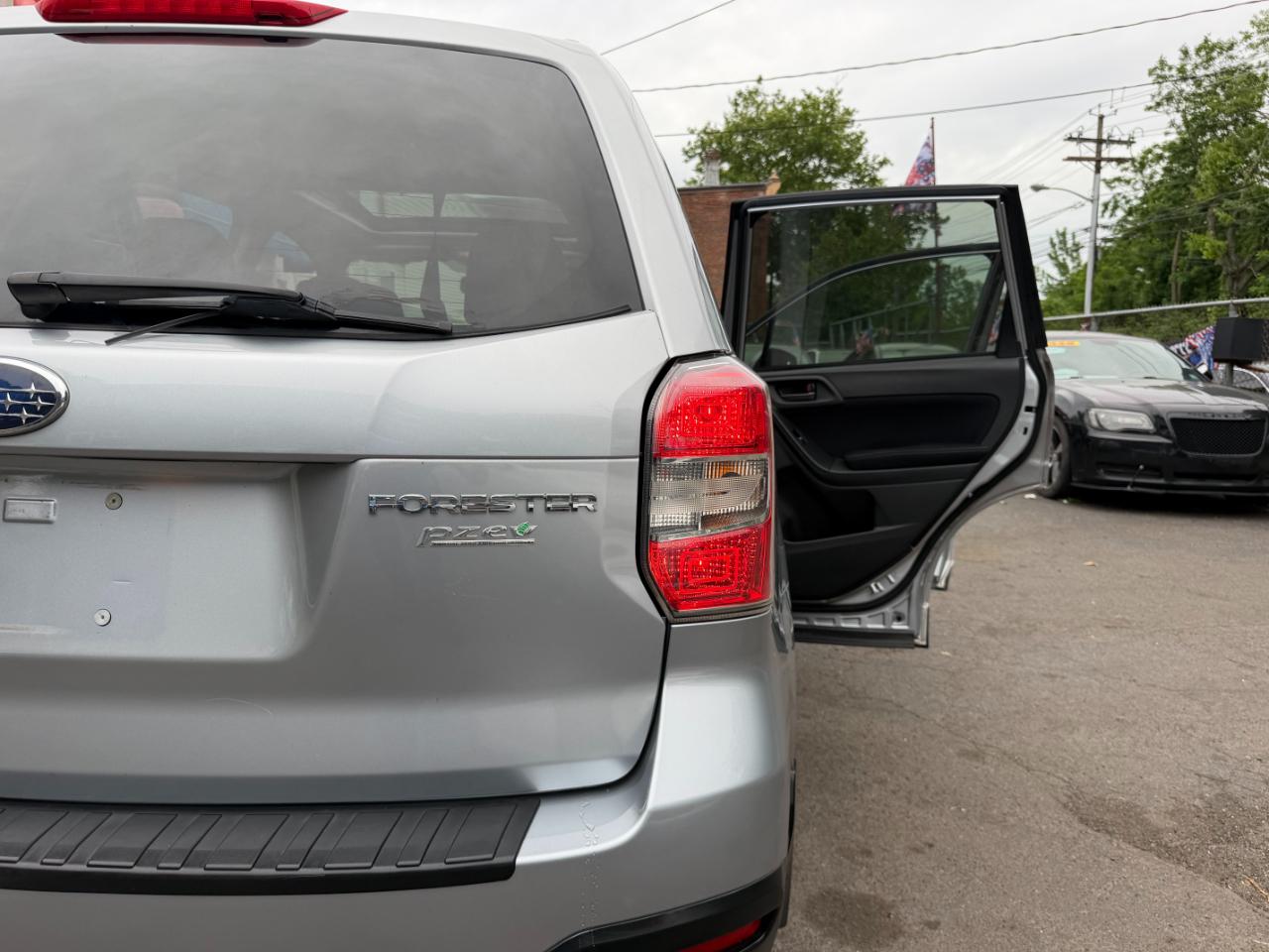 Subaru Forester 2.5i Premium 2015