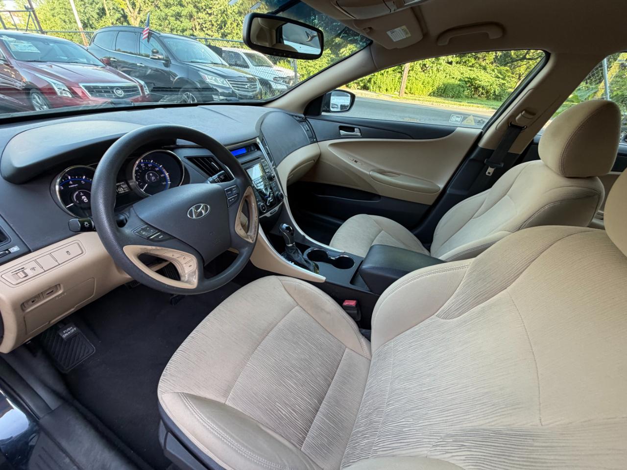 Hyundai Sonata GLS Auto 2011