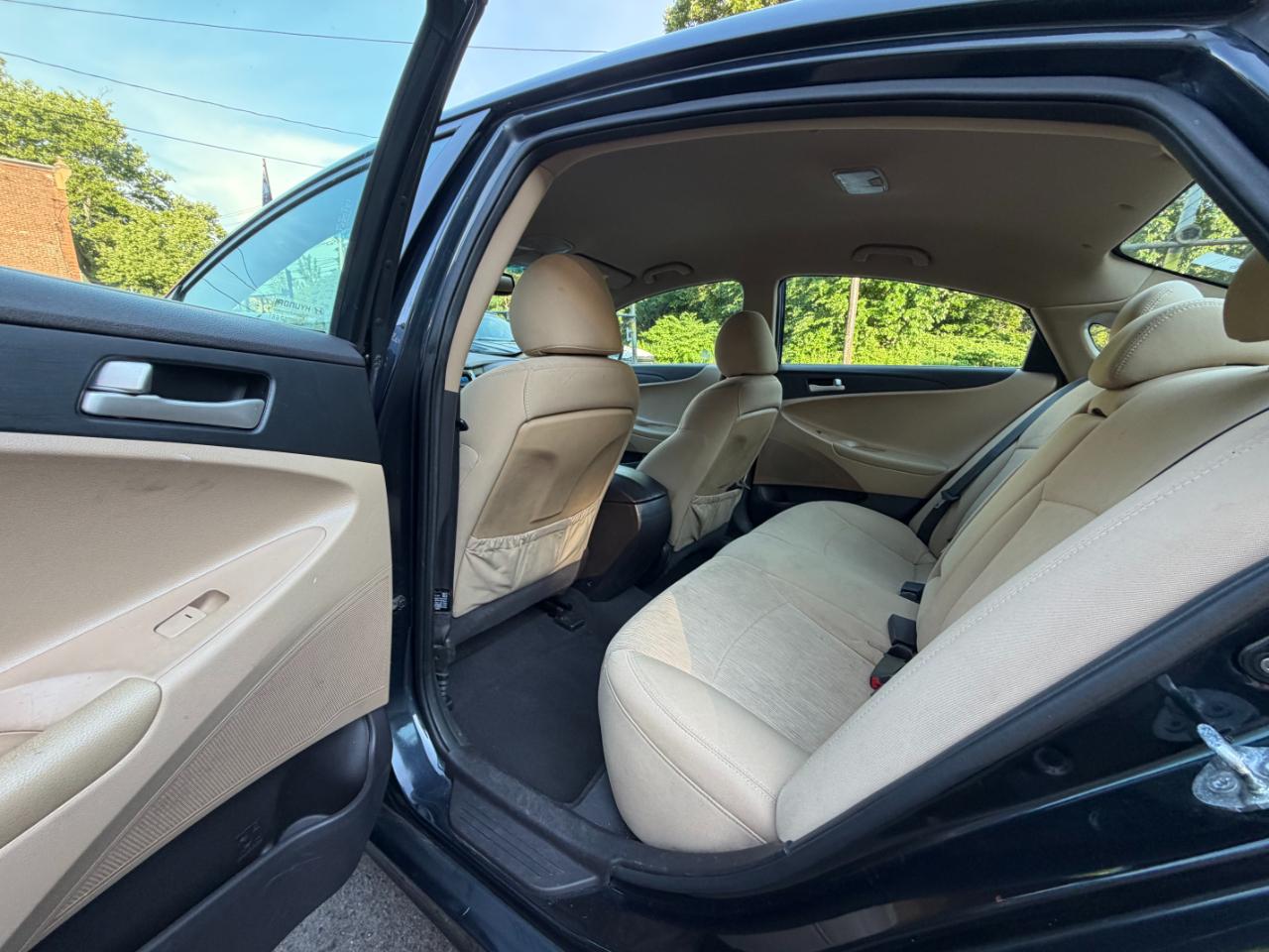 Hyundai Sonata GLS Auto 2011