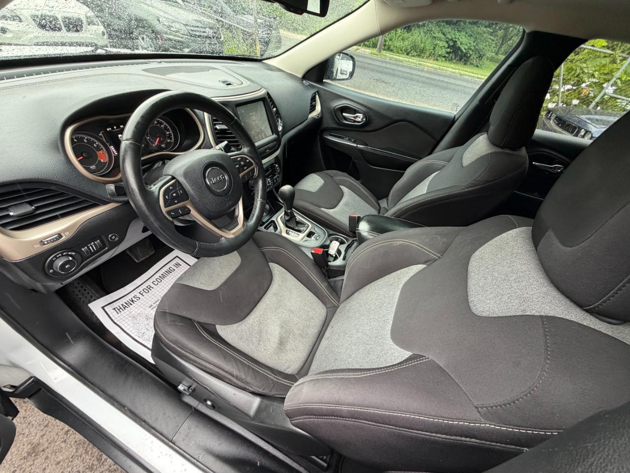 Jeep Cherokee Latitude 2014