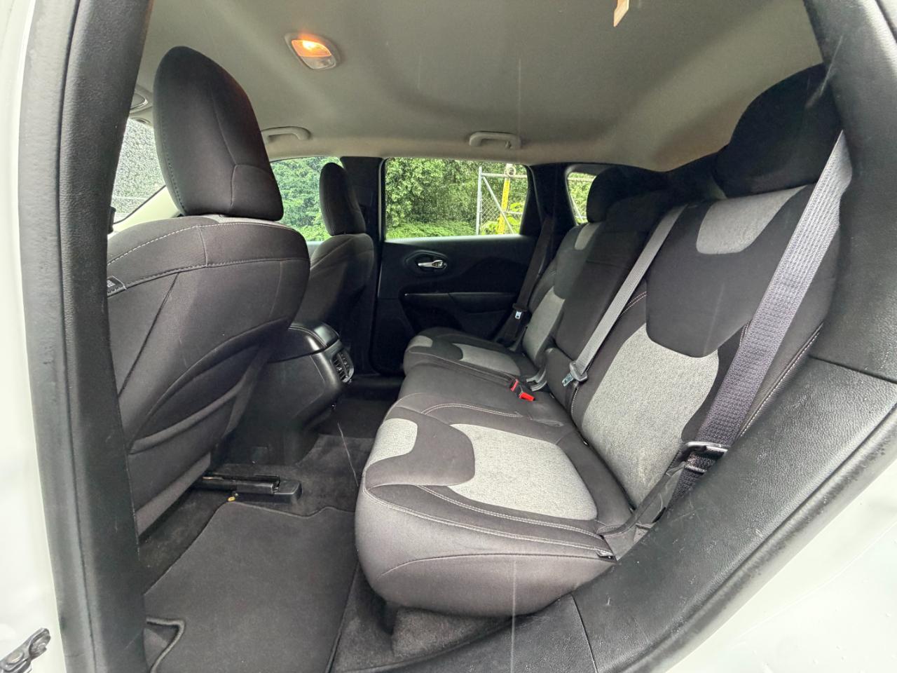 Jeep Cherokee Latitude 2014