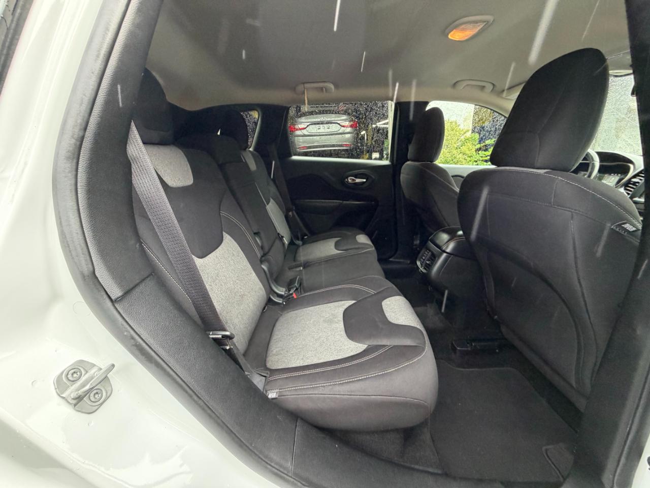 Jeep Cherokee Latitude 2014
