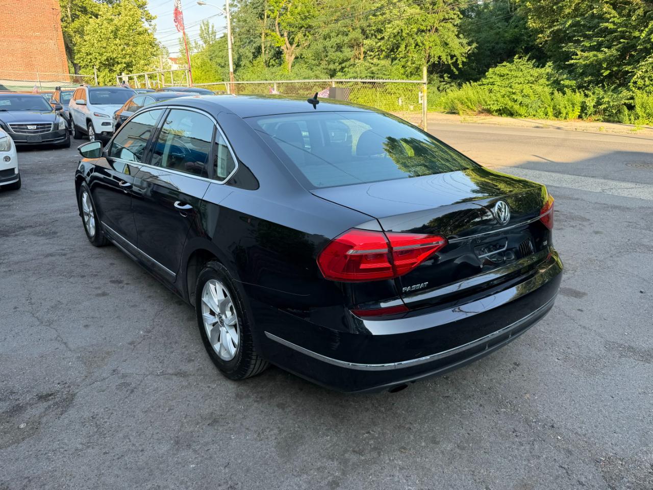 Volkswagen Passat S 2016