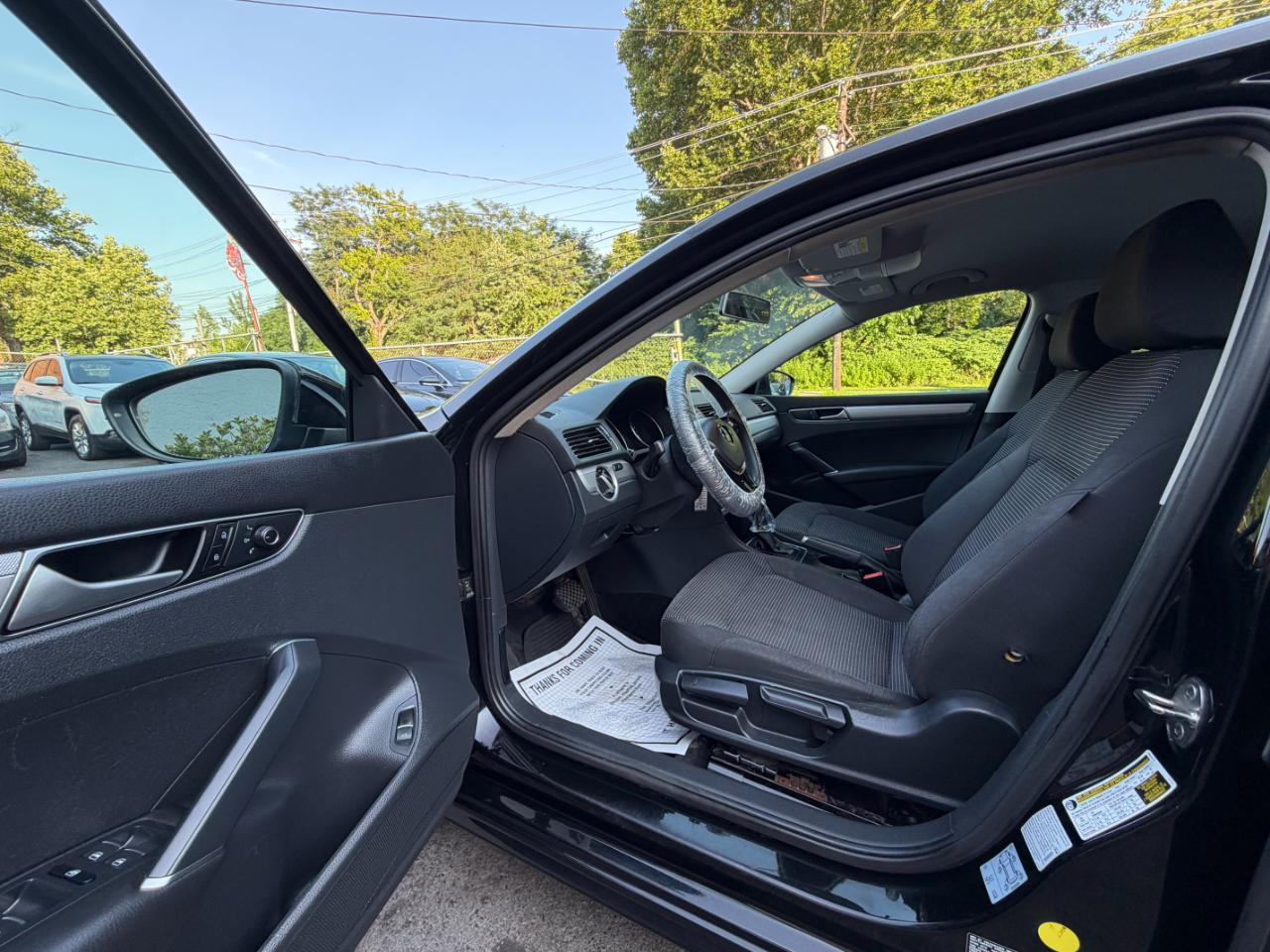 Volkswagen Passat S 2016