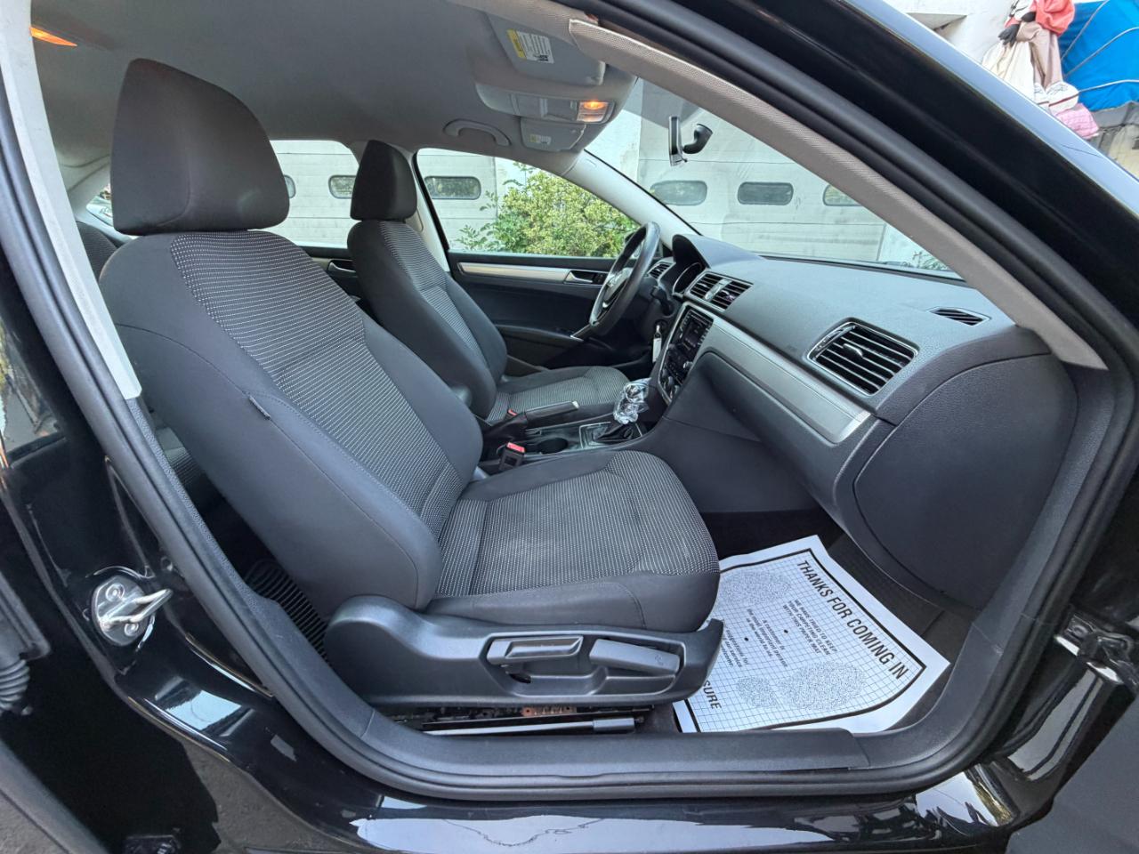 Volkswagen Passat S 2016