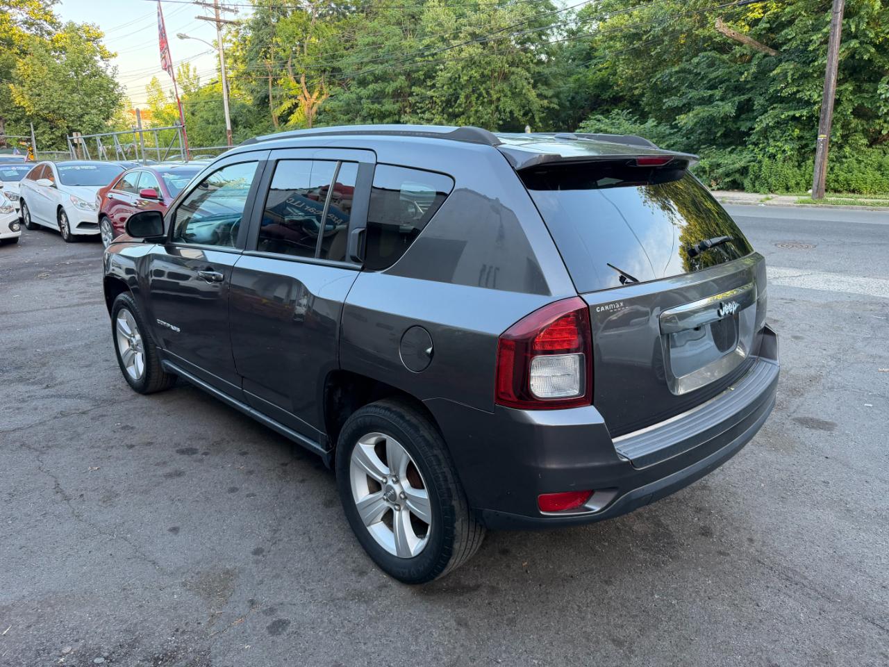 Jeep Compass Latitude FWD 2016