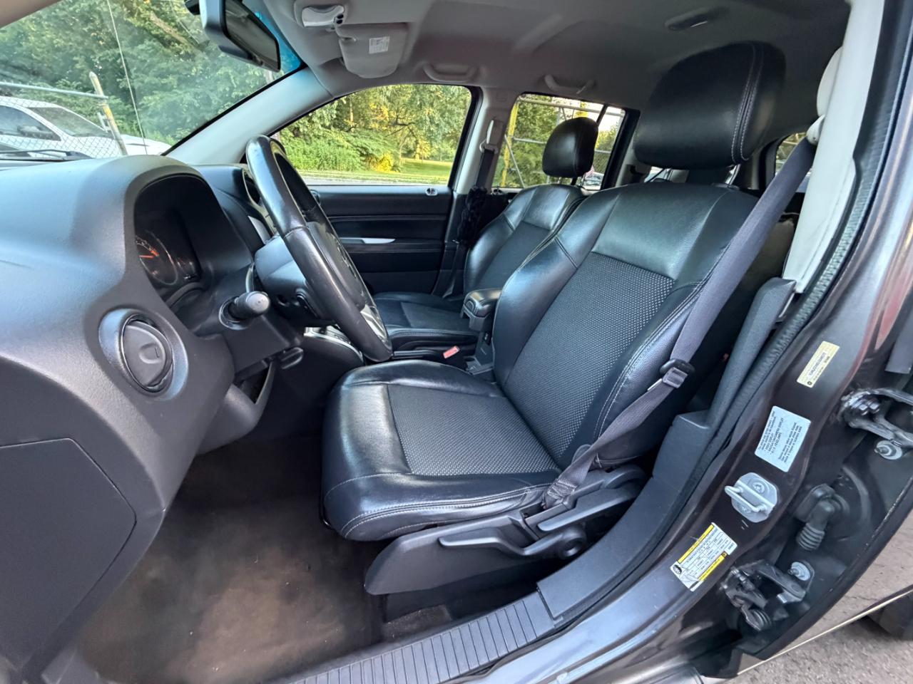 Jeep Compass Latitude FWD 2016