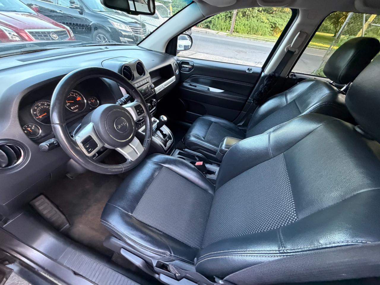 Jeep Compass Latitude FWD 2016