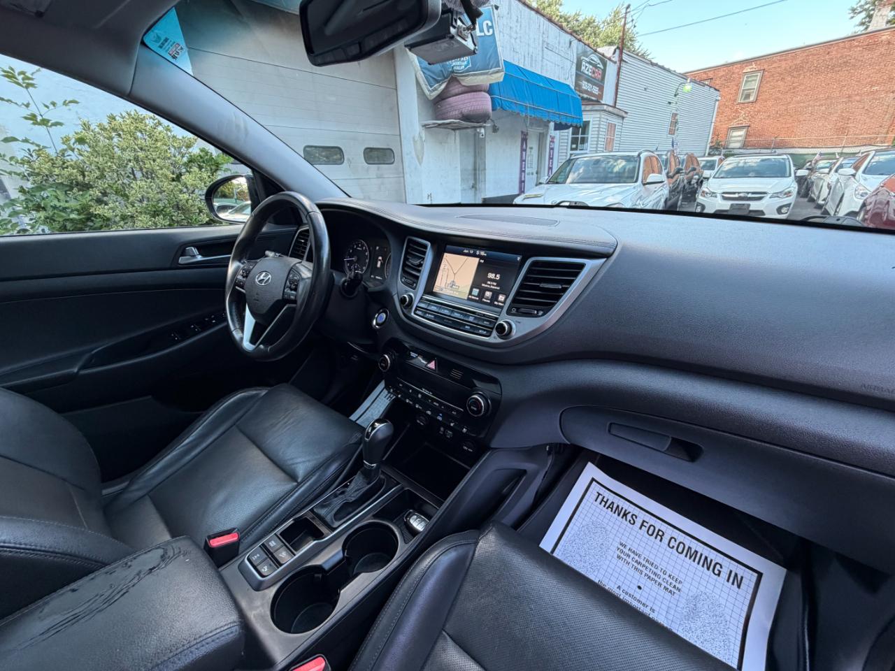 Hyundai Tucson Limited w/Ultimate Package AWD 2016