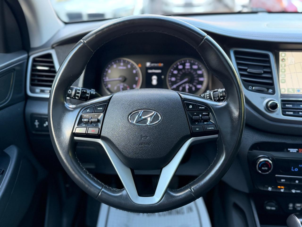 Hyundai Tucson Limited w/Ultimate Package AWD 2016