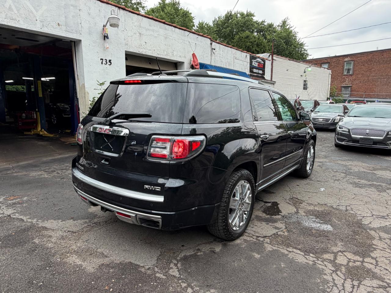 GMC Acadia Denali AWD 2014