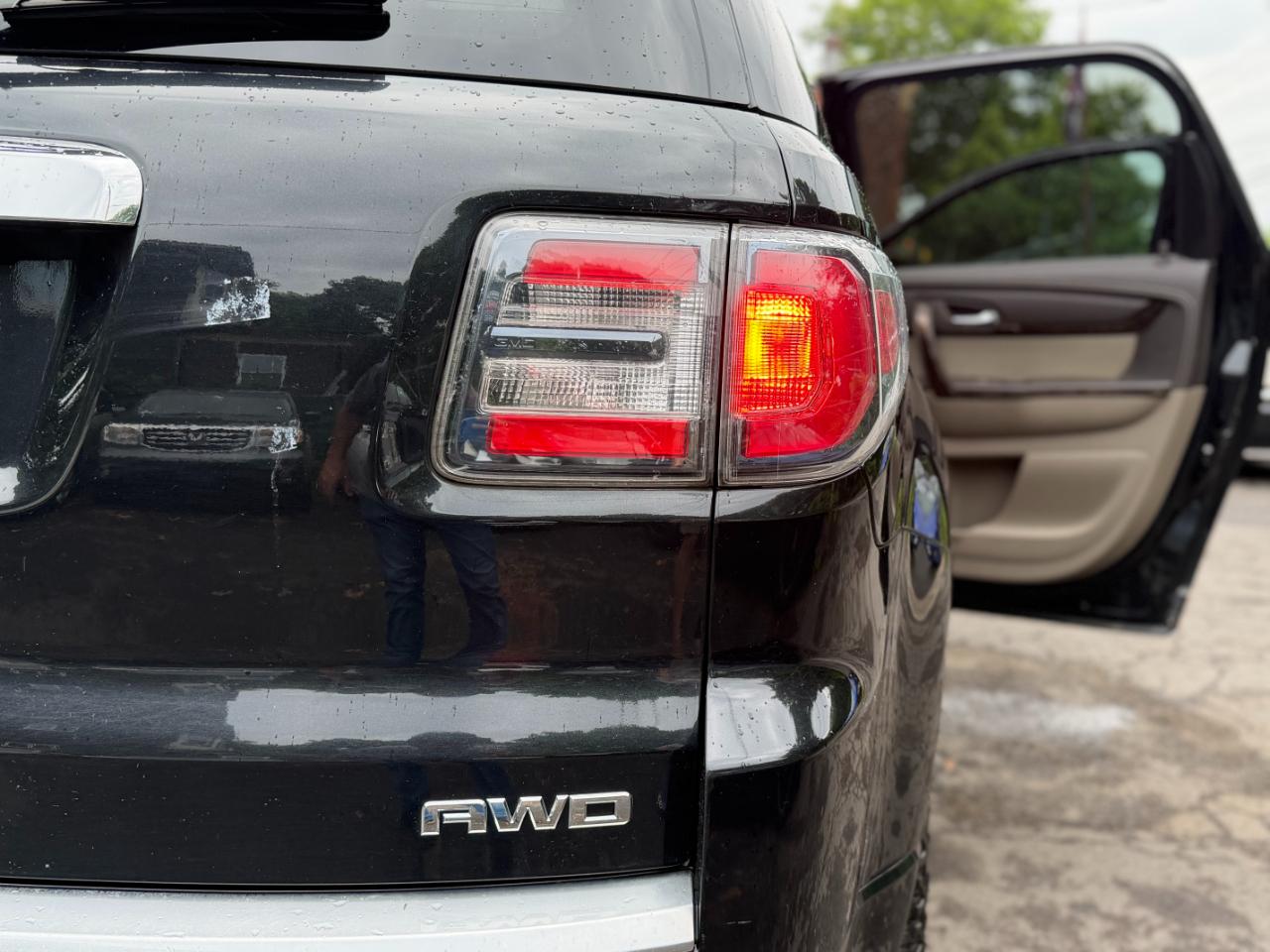GMC Acadia Denali AWD 2014