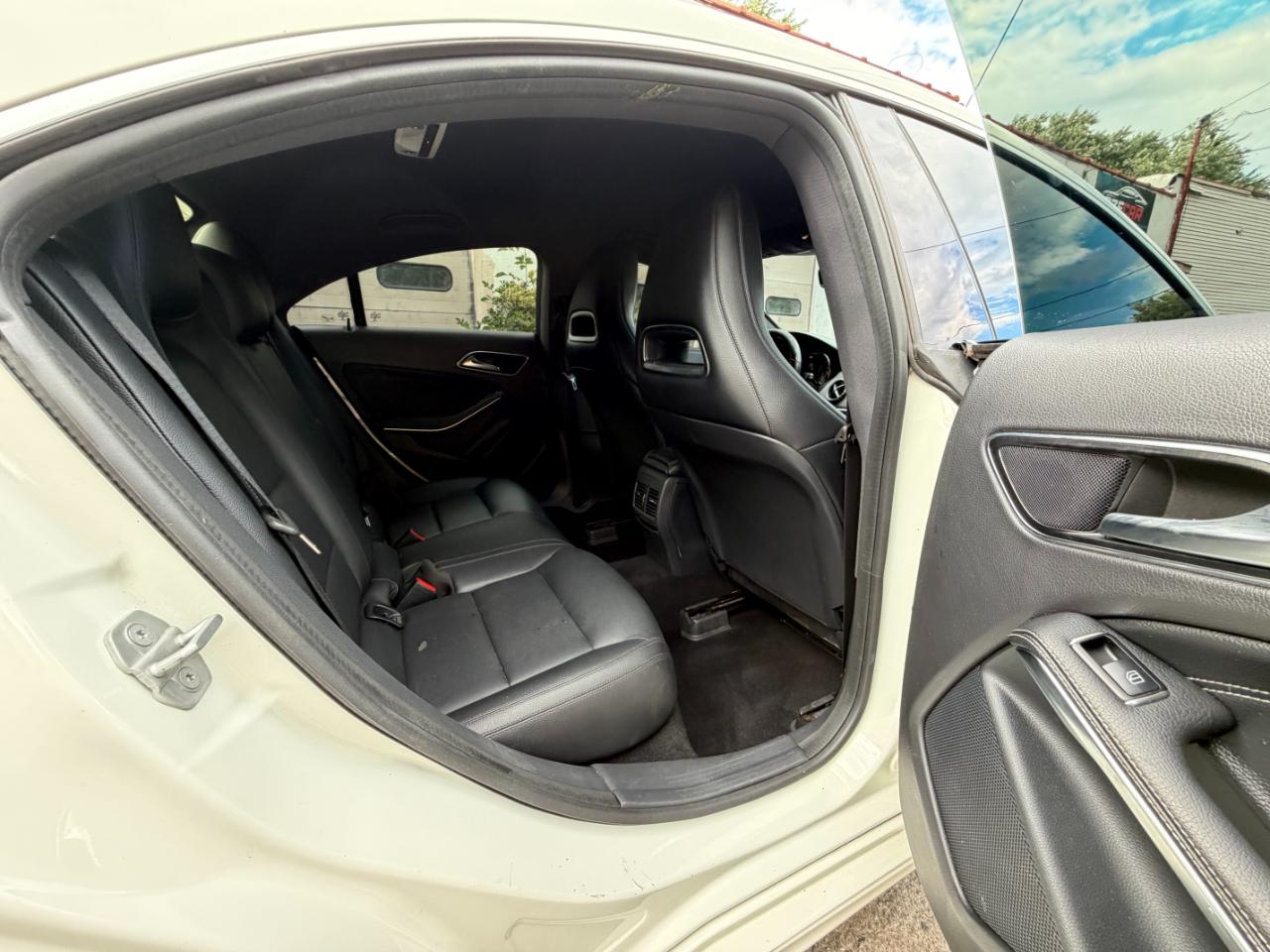 Mercedes-Benz CLA-Class CLA250 2014