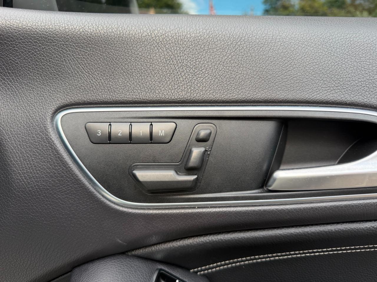 Mercedes-Benz CLA-Class CLA250 2014