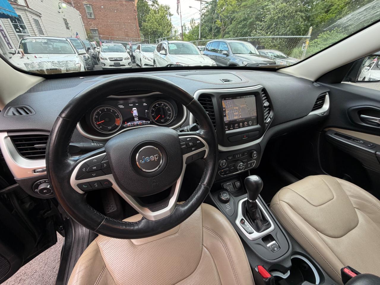 Jeep Cherokee Limited 4WD 2015