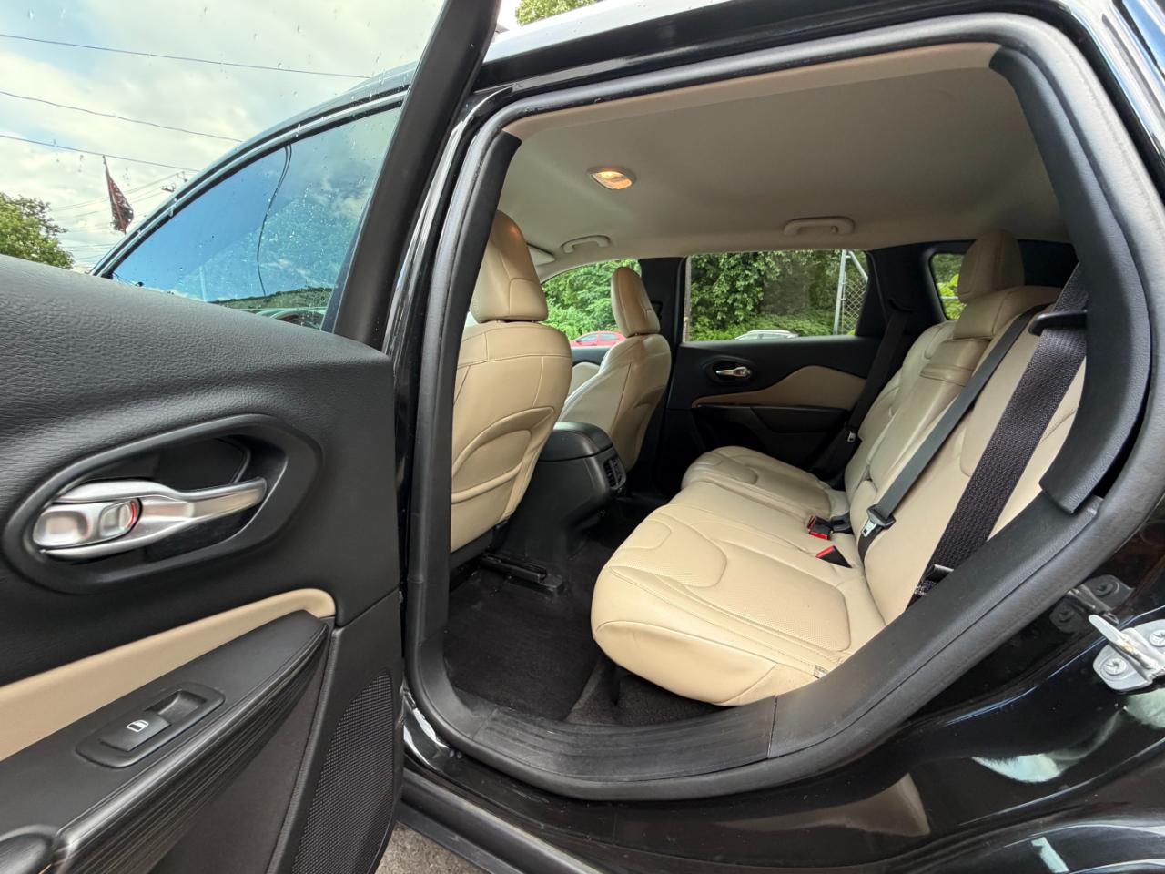 Jeep Cherokee Limited 4WD 2015