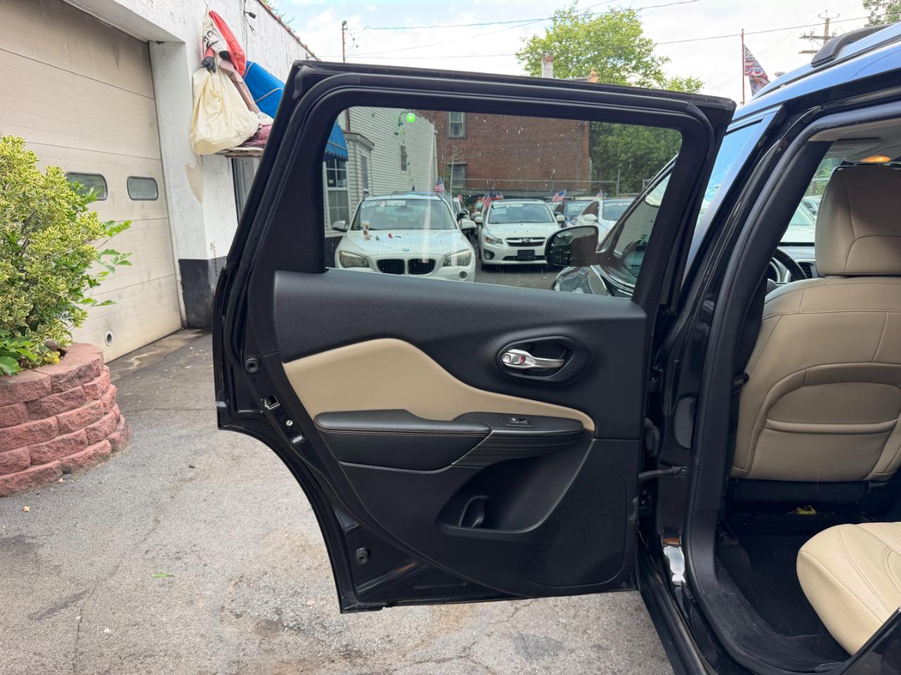 Jeep Cherokee Limited 4WD 2015