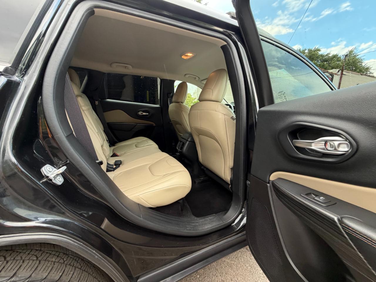 Jeep Cherokee Limited 4WD 2015