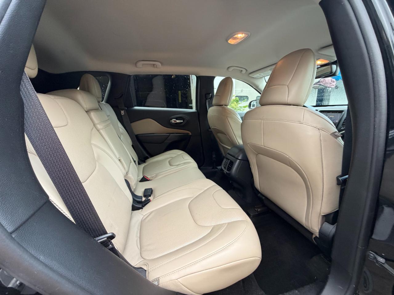 Jeep Cherokee Limited 4WD 2015