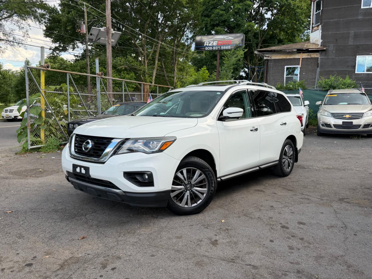 Nissan Pathfinder SL 4WD 2017