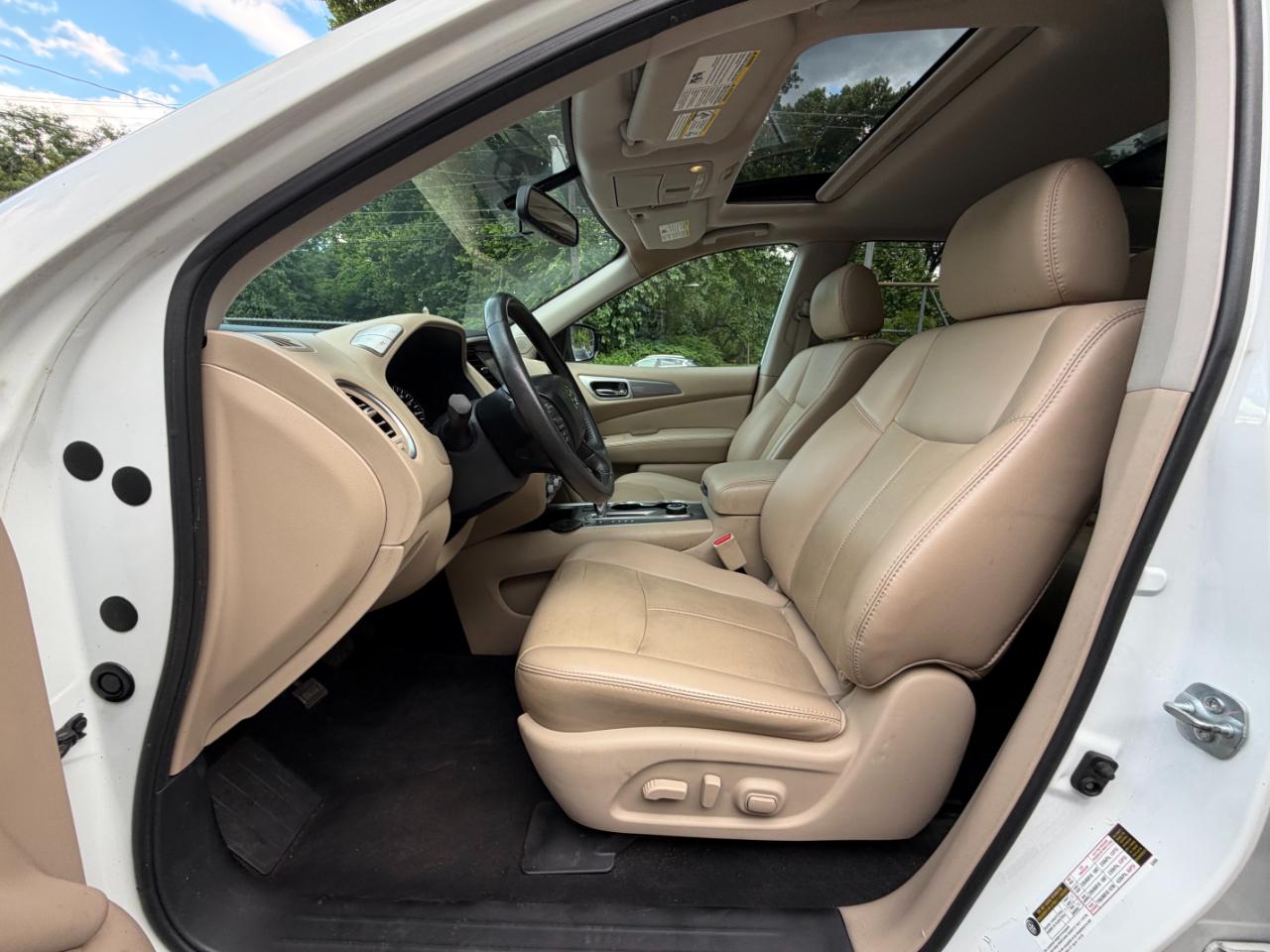 Nissan Pathfinder SL 4WD 2017