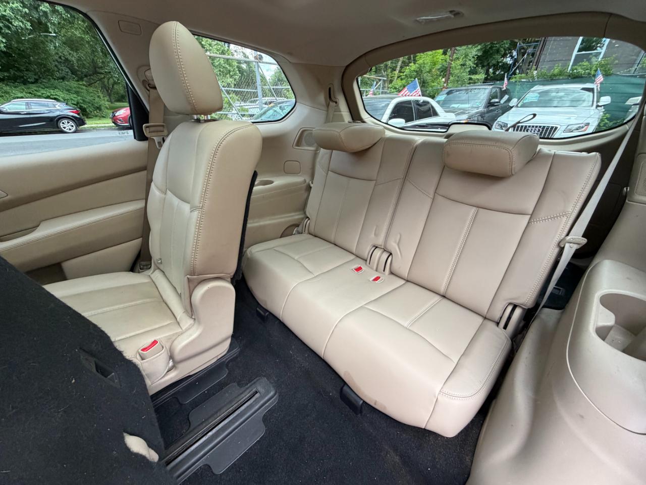 Nissan Pathfinder SL 4WD 2017