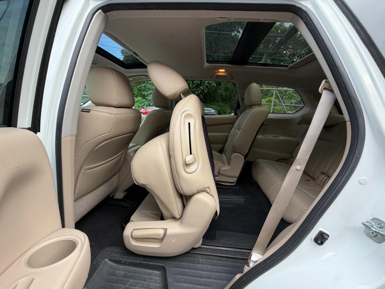 Nissan Pathfinder SL 4WD 2017