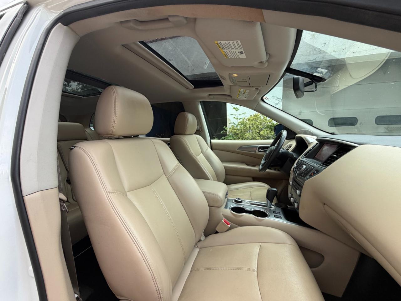 Nissan Pathfinder SL 4WD 2017