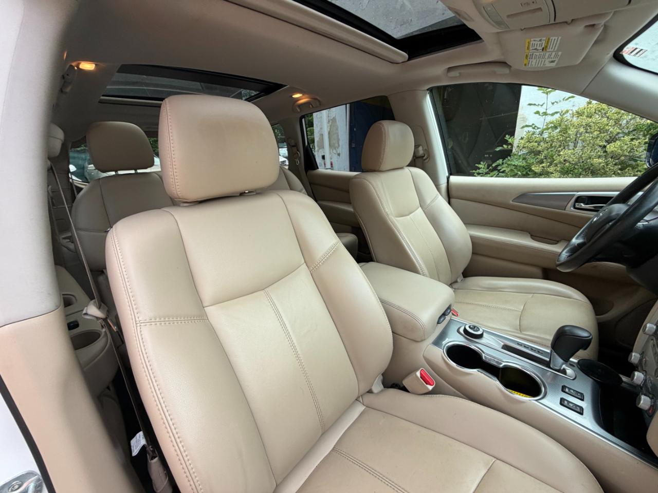 Nissan Pathfinder SL 4WD 2017