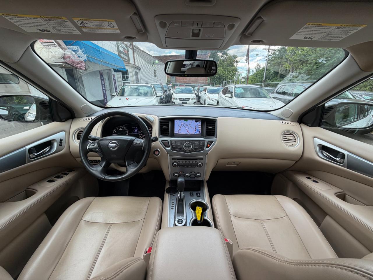 Nissan Pathfinder SL 4WD 2017