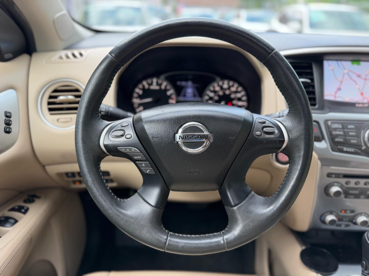 Nissan Pathfinder SL 4WD 2017